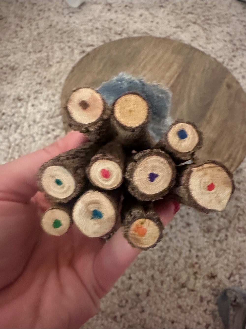 Rustic branch colored pencils with grey bow - Picture 2 of 3